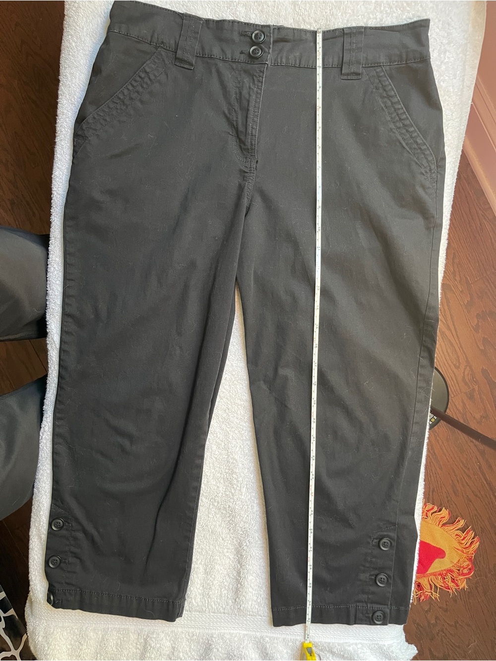 Black Casual Crop Button-Hem Pants